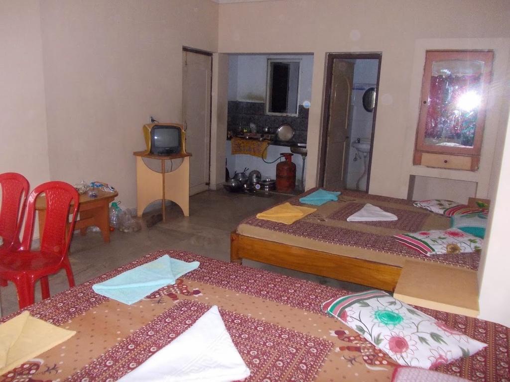 Rishaan Guest House Purî Chambre photo